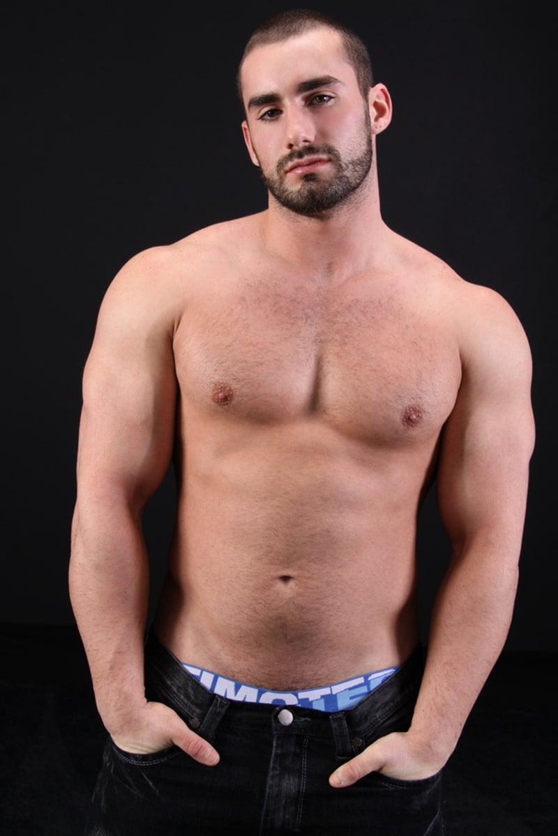 ChaosMen-Valentino-fitness-trainer-gym-dances-massage-body-beefy-muscle-thick-massive-quads-biceps-003-male-tube-red-tube-gallery-photo